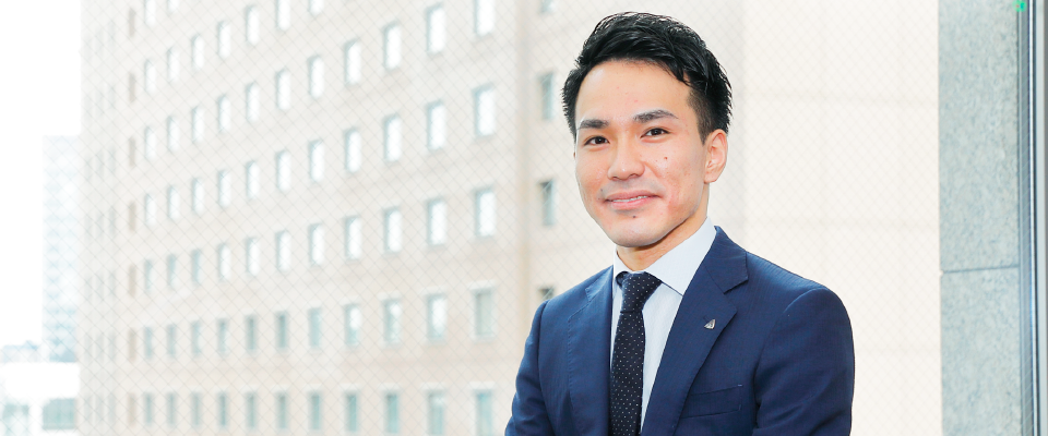 川名智成 写真
